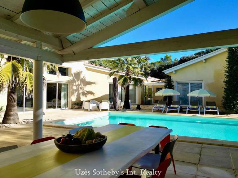 House Uzès - 6 bedrooms - 330m²