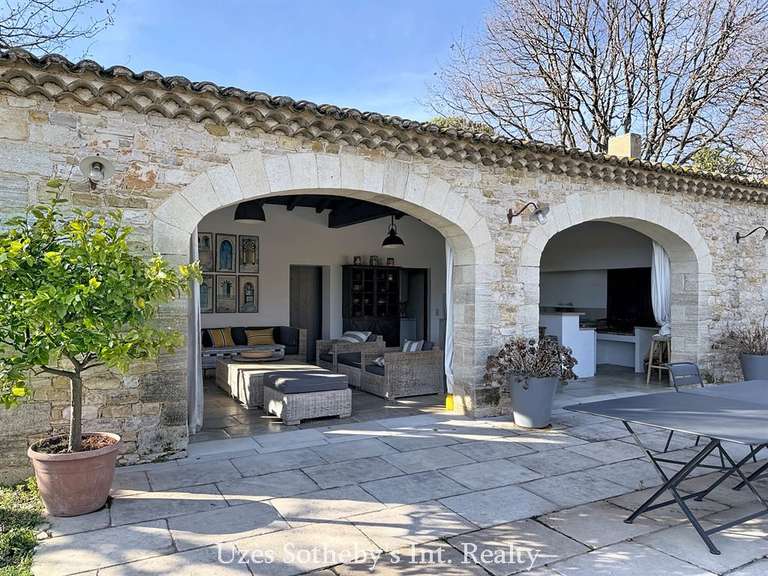Maison Uzès - 5 chambres - 330m²