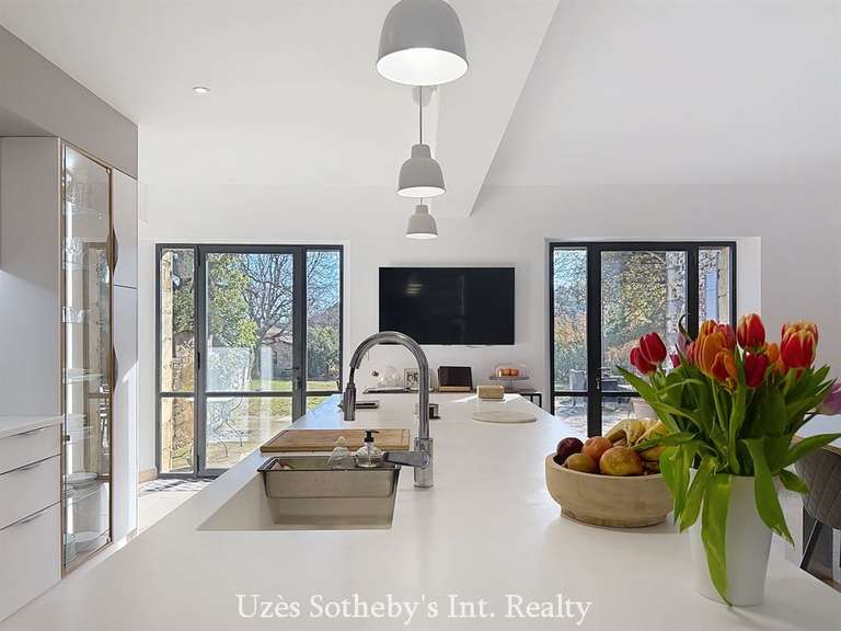 Maison Uzès - 5 chambres - 330m²