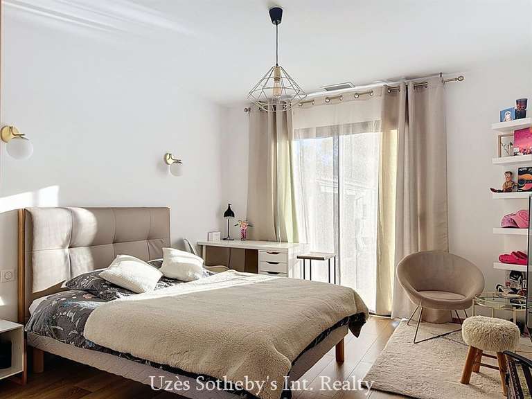 Maison Uzès - 4 chambres - 222m²