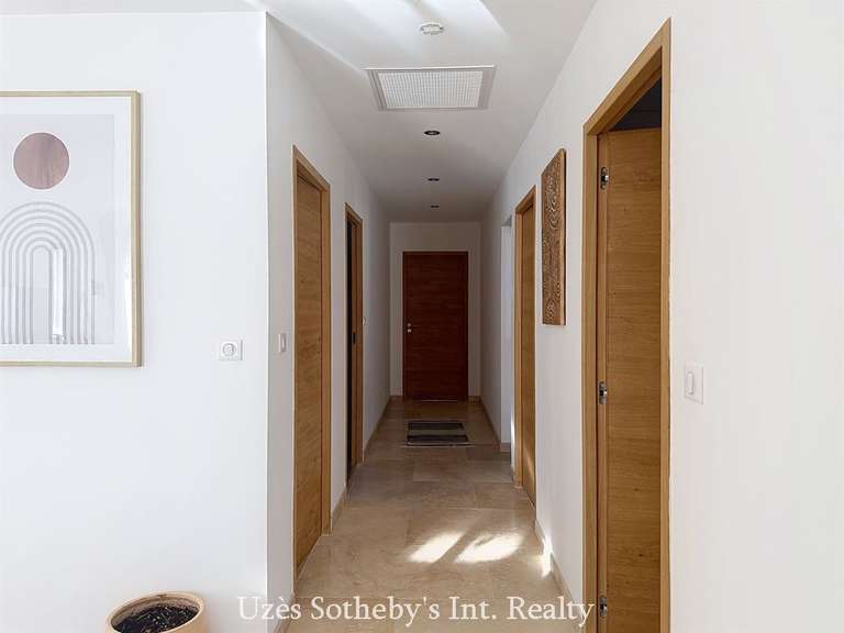 Maison Uzès - 4 chambres - 222m²