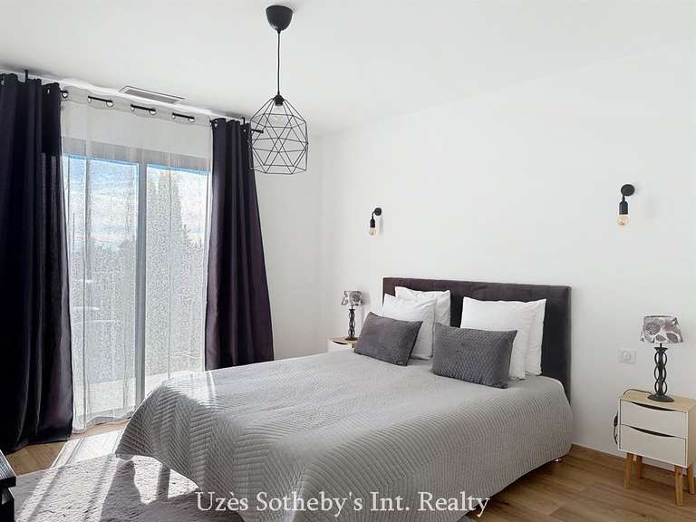 Maison Uzès - 4 chambres - 222m²