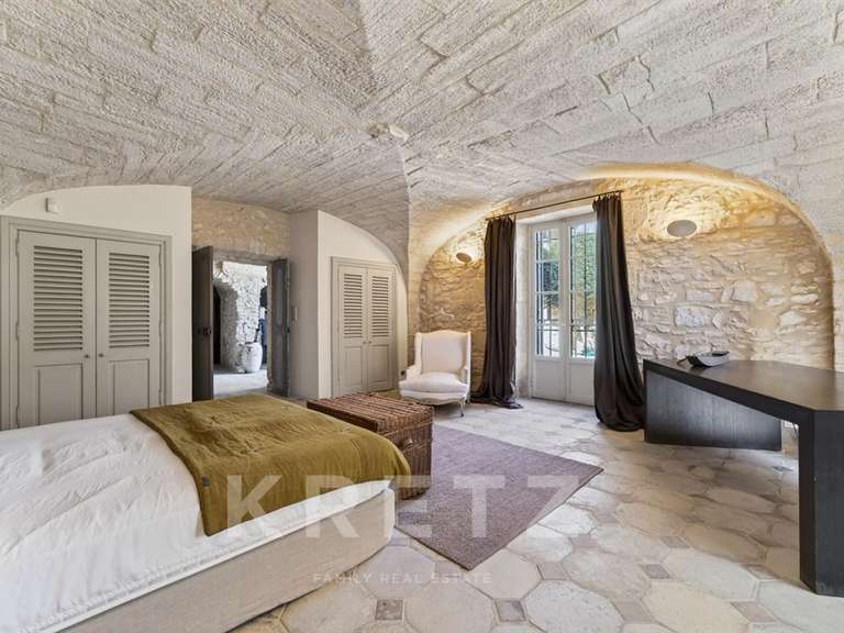 Maison Uzès - 5 chambres - 405m²