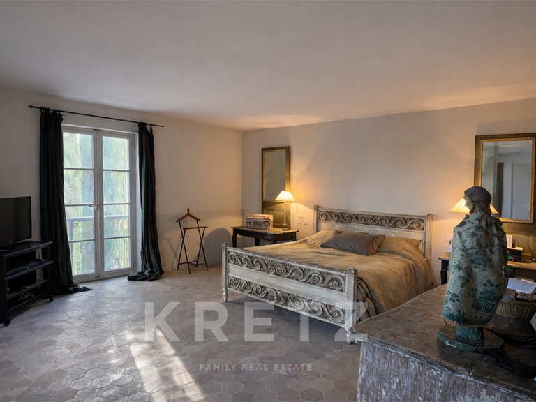 House Uzès - 5 bedrooms - 405m²