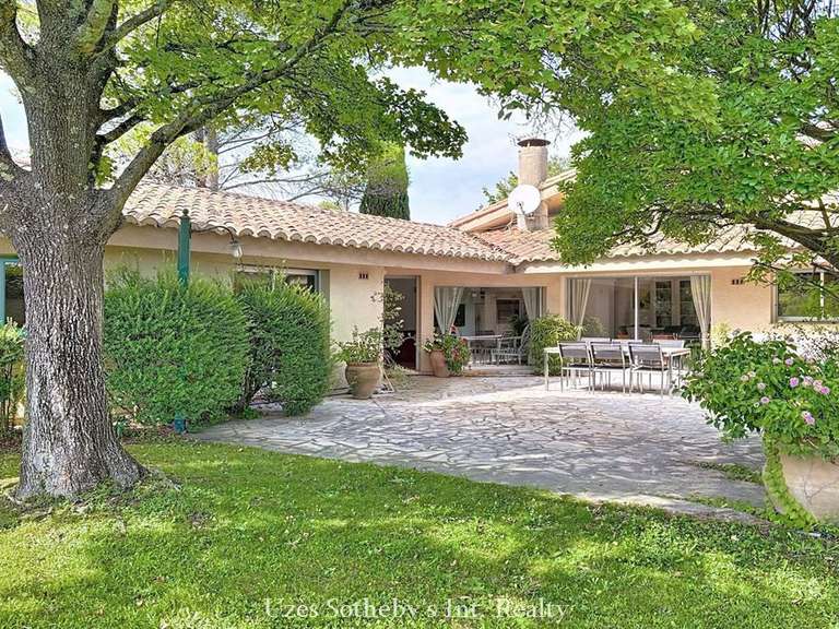 Maison Uzès - 6 chambres - 200m²