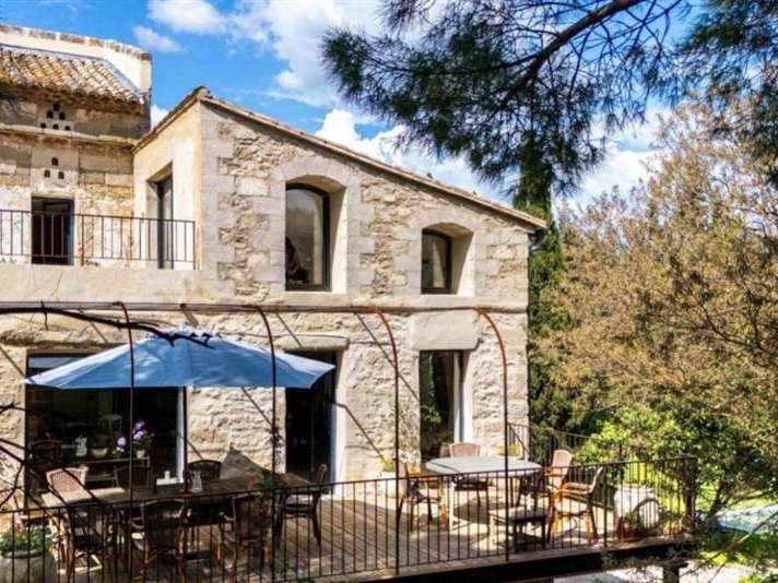 House Uzès - 6 bedrooms - 360m²