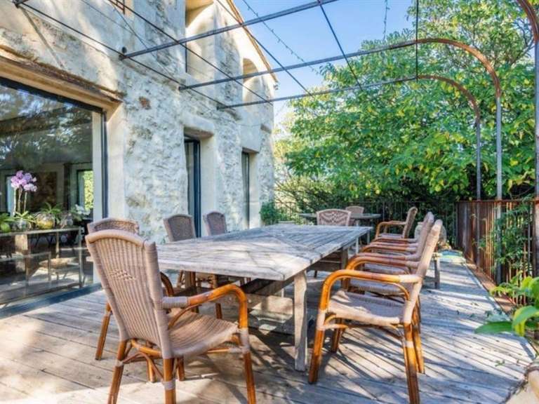 House Uzès - 6 bedrooms - 360m²