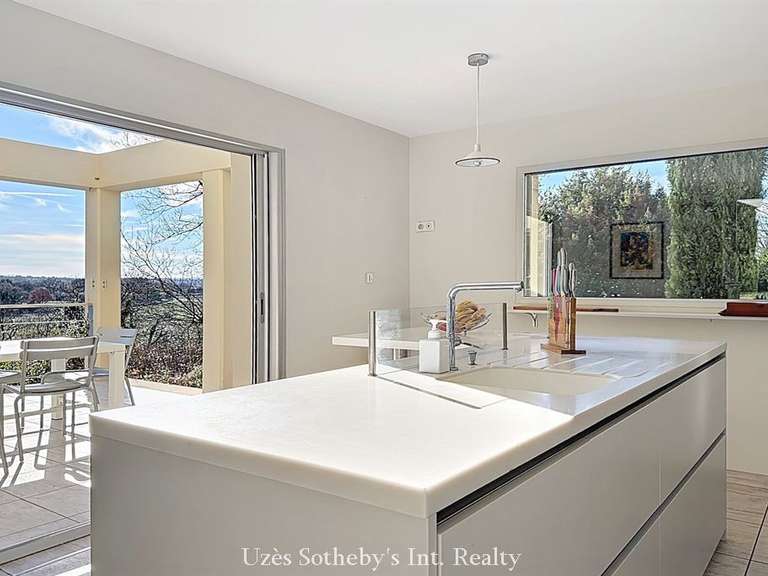 Maison Uzès - 4 chambres - 220m²