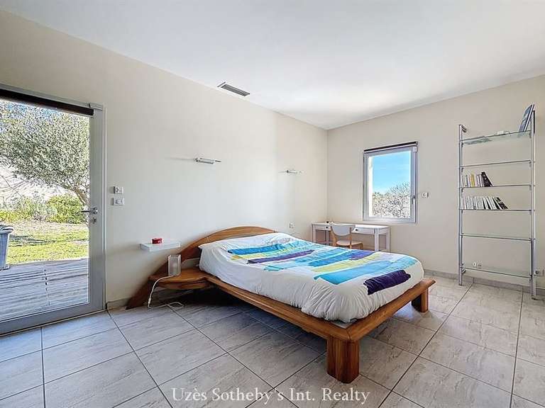 Maison Uzès - 4 chambres - 220m²