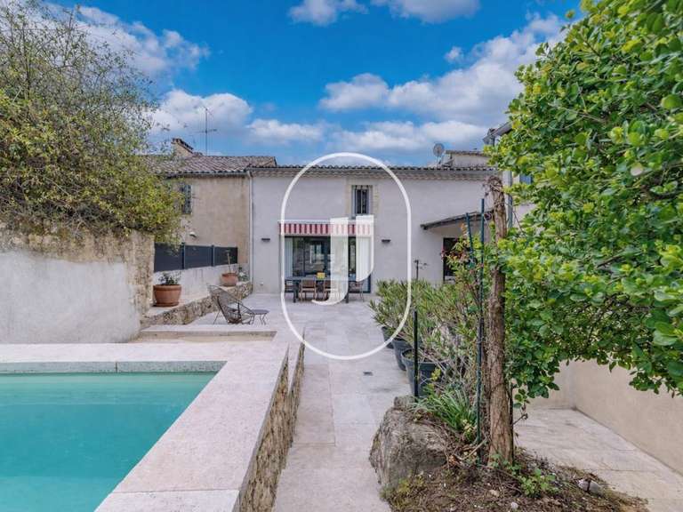 Maison Uzès - 7 chambres - 257m²