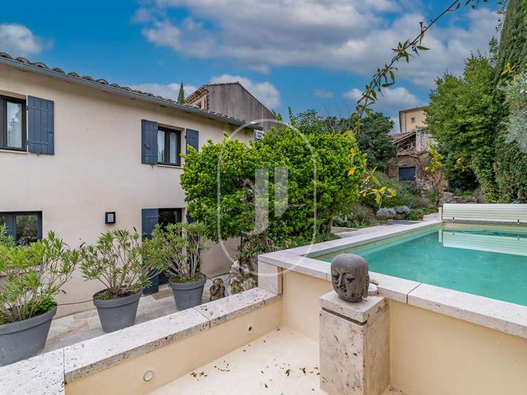 Maison Uzès - 7 chambres - 257m²
