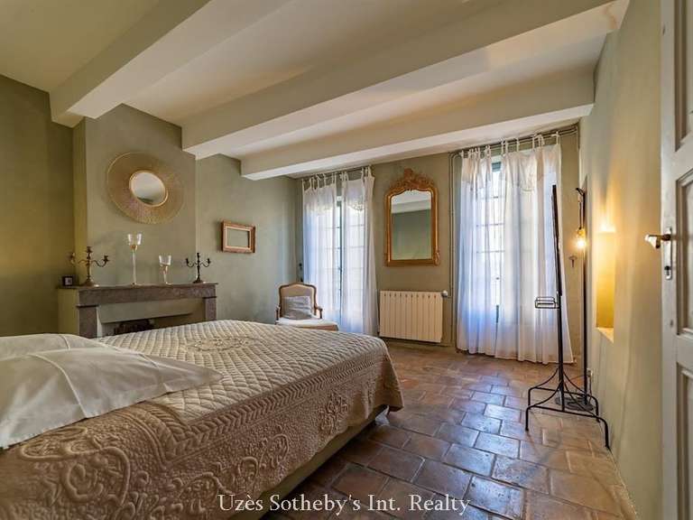 Maison Uzès - 7 chambres - 400m²