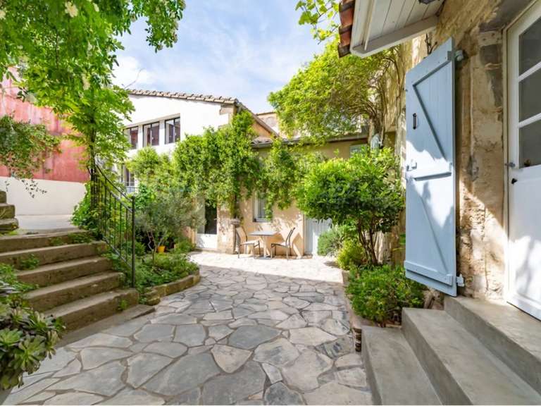 Maison Uzès - 3 chambres - 145m²