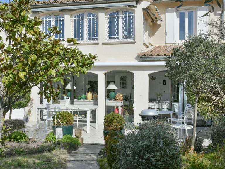 Maison Uzès - 4 chambres - 150m²