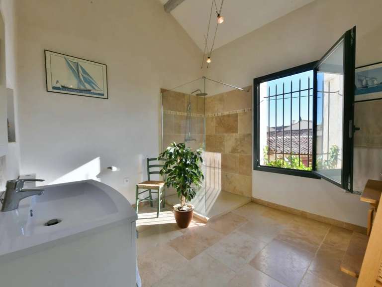 Maison Uzès - 2 chambres - 141m²
