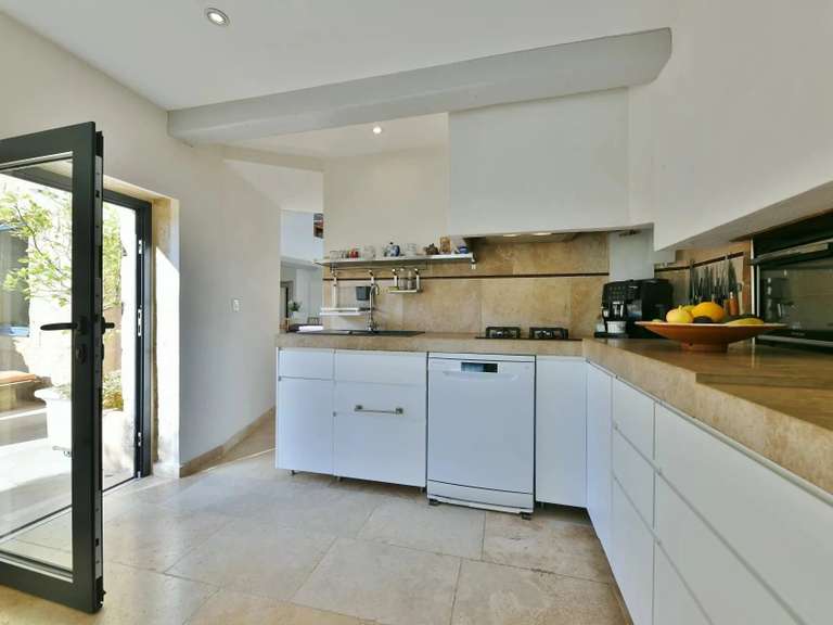 Maison Uzès - 2 chambres - 141m²