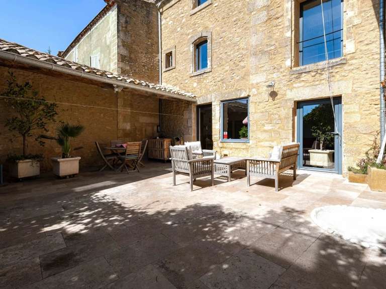 Maison Uzès - 2 chambres - 141m²