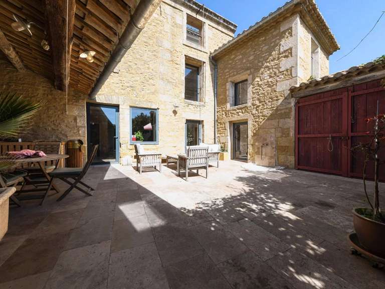 Maison Uzès - 2 chambres - 141m²