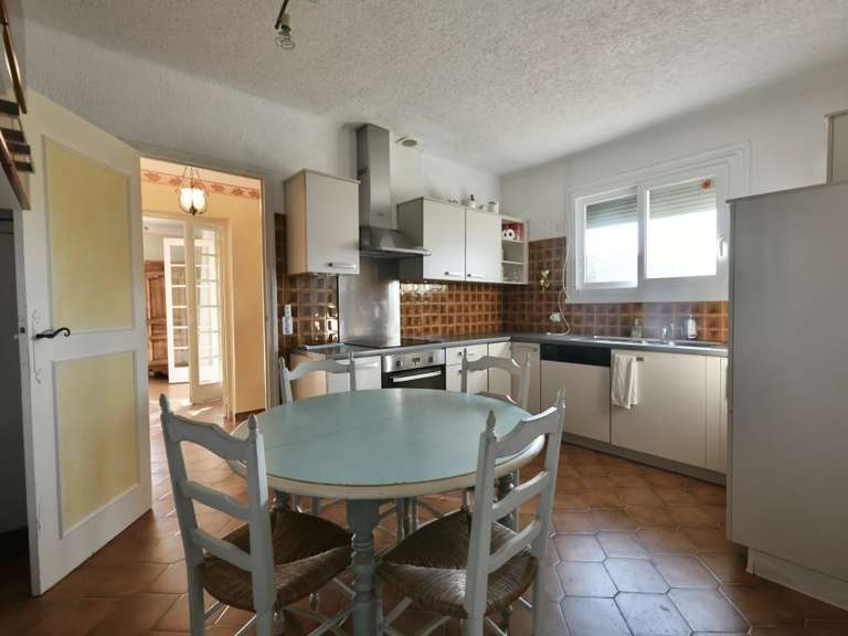 Maison Uzès - 3 chambres - 154m²