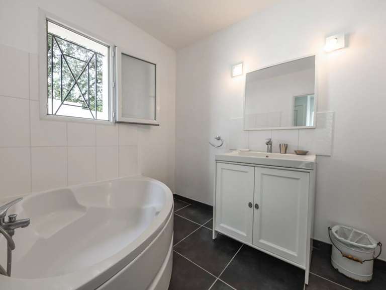 Maison Uzès - 3 chambres - 135m²