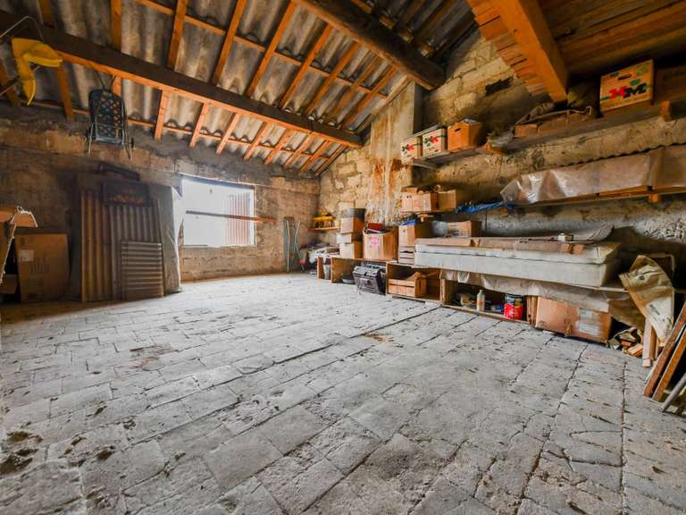 Maison Uzès - 3 chambres - 313m²