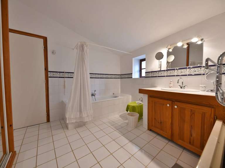 Maison Uzès - 3 chambres - 145m²