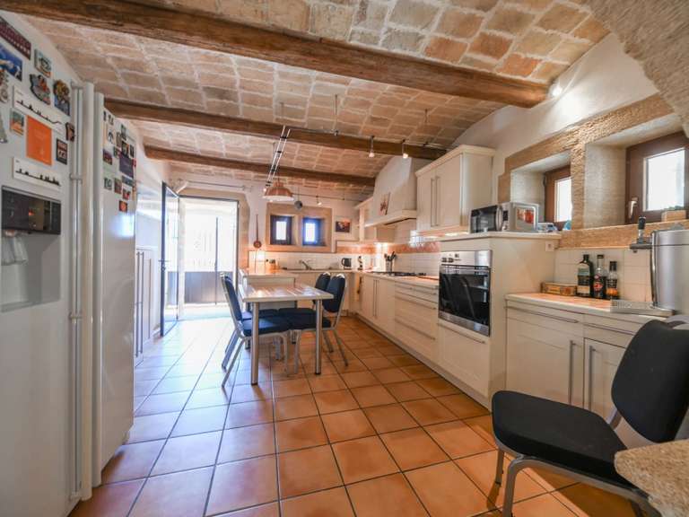 Maison Uzès - 6 chambres - 300m²