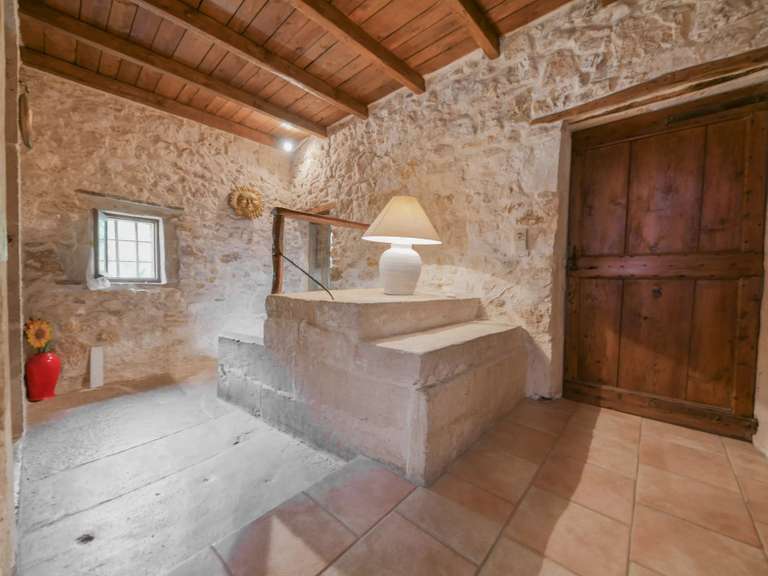 House Uzès - 4 bedrooms - 189m²