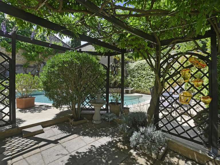 Maison Uzès - 7 chambres - 379m²