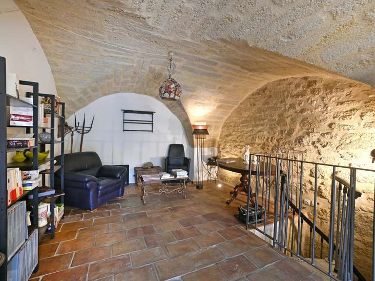 Maison Uzès - 7 chambres - 379m²