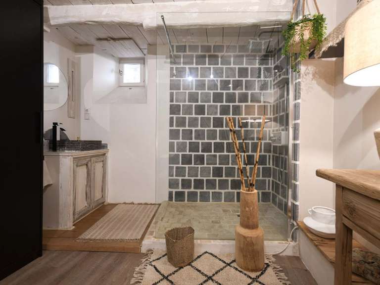 Maison Uzès - 4 chambres - 195m²