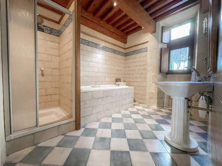 Maison Uzès - 3 chambres - 38m²