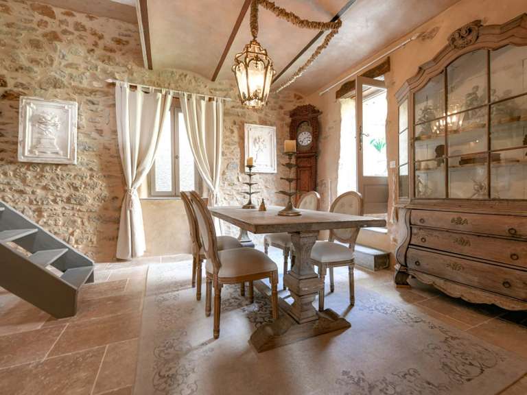 Maison Uzès - 3 chambres - 210m²