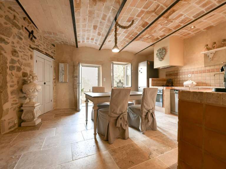 Maison Uzès - 3 chambres - 210m²