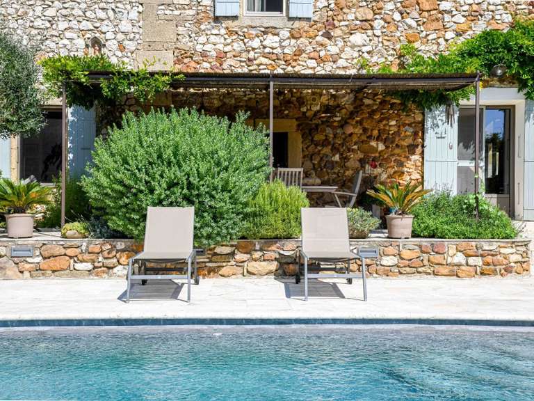 Maison Uzès - 3 chambres - 369m²