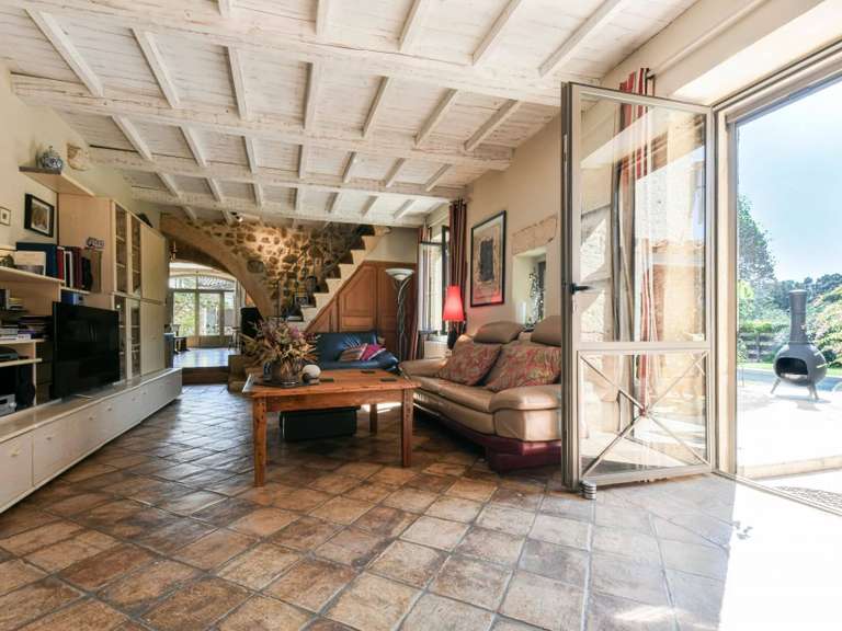 Maison Uzès - 3 chambres - 369m²