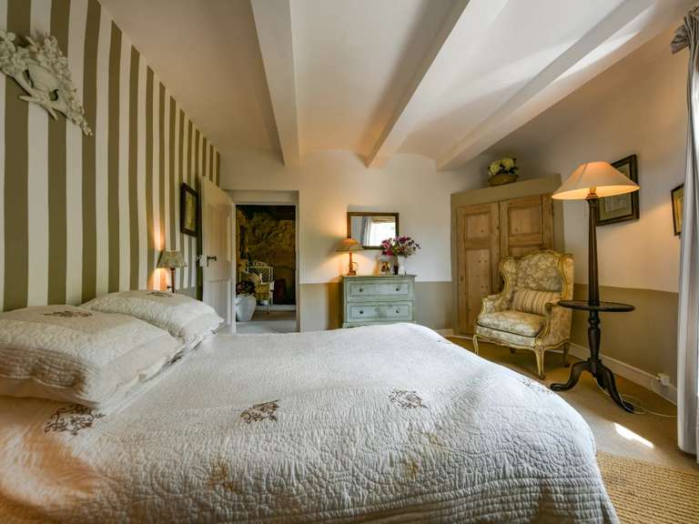 Maison Uzès - 4 chambres - 222m²