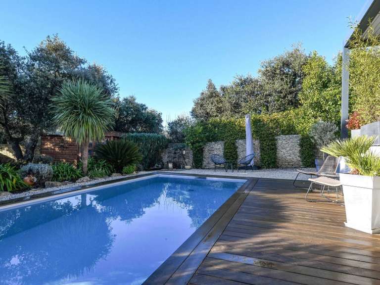 Maison Uzès - 3 chambres - 178m²