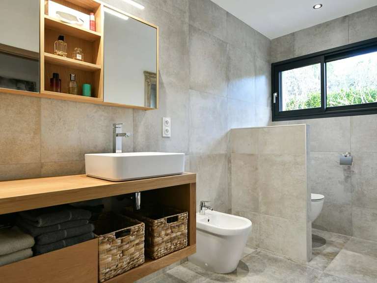 Maison Uzès - 3 chambres - 178m²