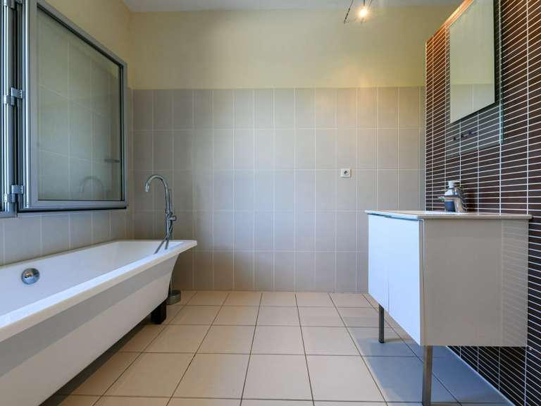 Maison Uzès - 4 chambres - 207m²