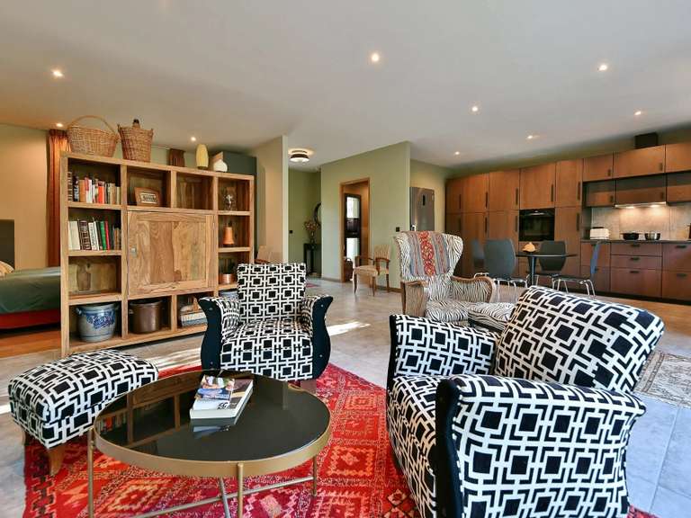 Maison Uzès - 3 chambres - 283m²