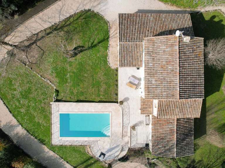 Maison Uzès - 4 chambres - 209m²