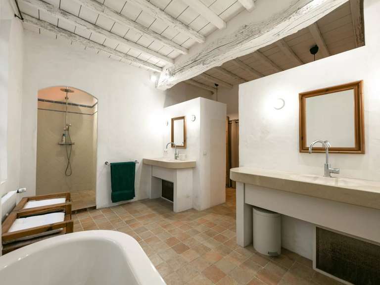 Maison Uzès - 5 chambres - 378m²