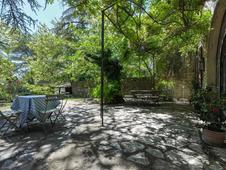 Maison Uzès - 5 chambres - 378m²