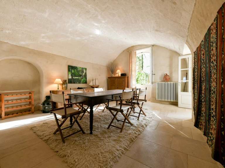 Maison Uzès - 5 chambres - 378m²