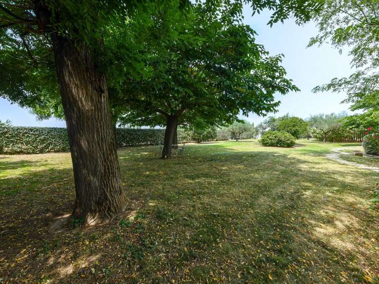 Maison Uzès - 8 chambres - 518m²