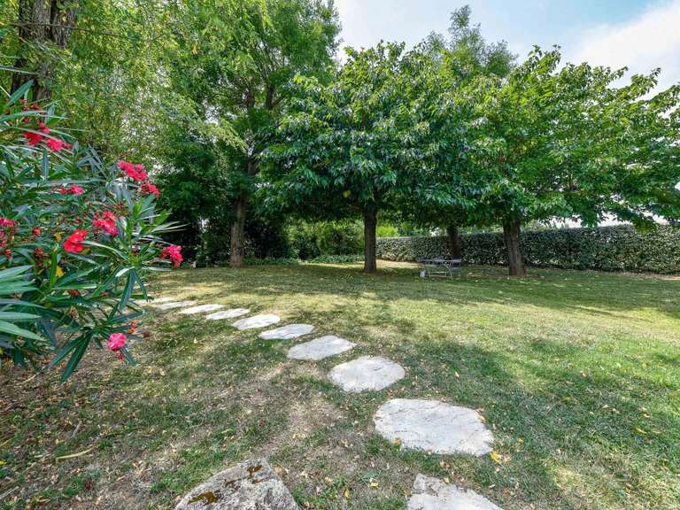 Maison Uzès - 8 chambres - 518m²