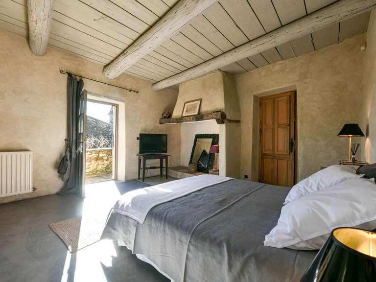 Maison Uzès - 4 chambres - 477m²