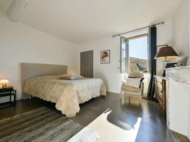 Maison Uzès - 4 chambres - 477m²