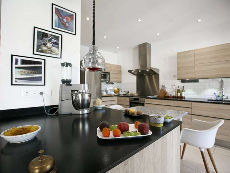 Maison Uzès - 5 chambres - 267m²